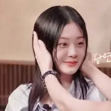 《惠 s CLUB-郑秀彬》：性感女神的魅力释放，不容错过的视觉盛宴！